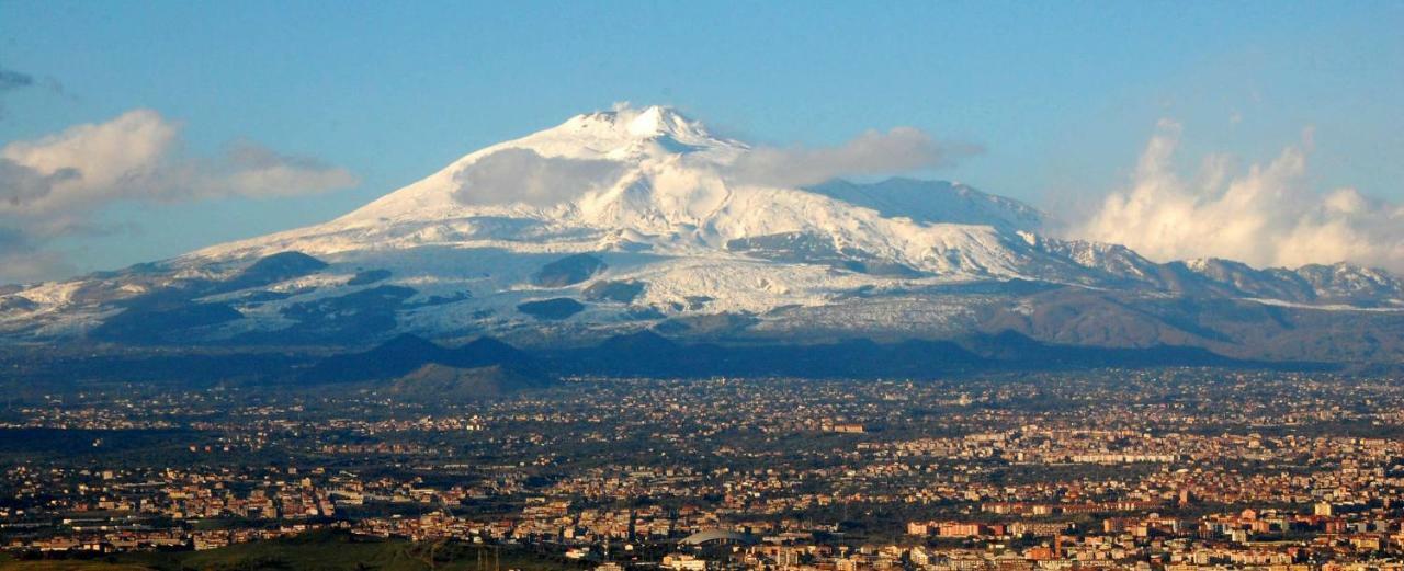 Vulcamare Piedimonte Etneo Exterior foto